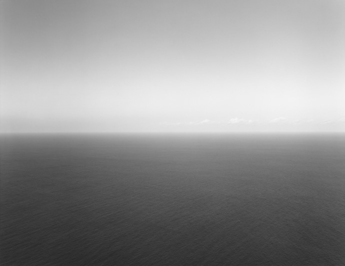 杉本博司が《海景》ゆかりの地に手掛けるランドスケープ、7/20より予約