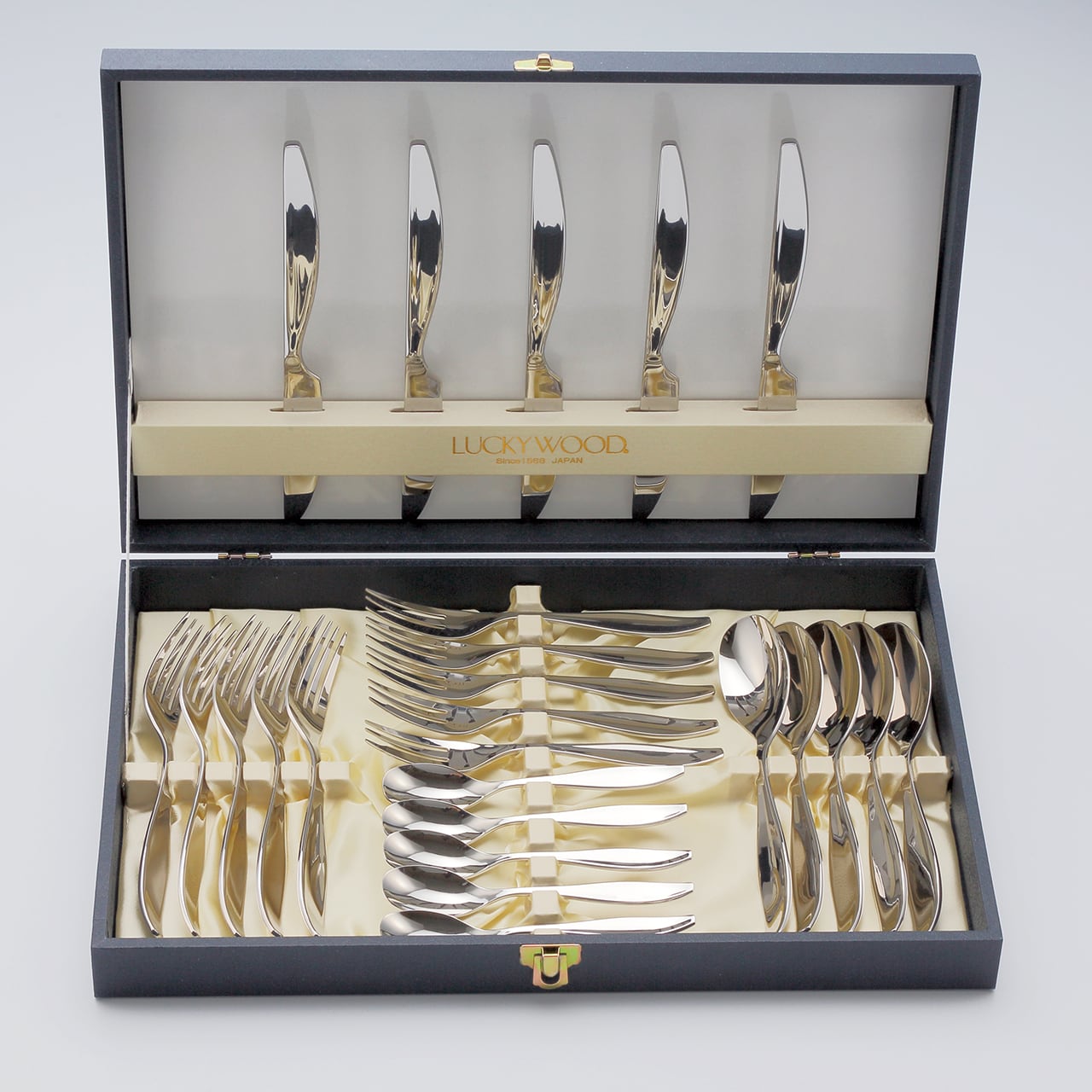 未使用品 Lucky wood Romance ロマンス 24pディナーセット 16d37fc7aaa9a6f7e3ffbf677b4b1c