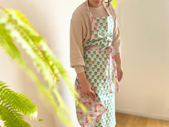 ブロックプリント☆リバーシブルエプロンNo.2大人用 エプロン tette