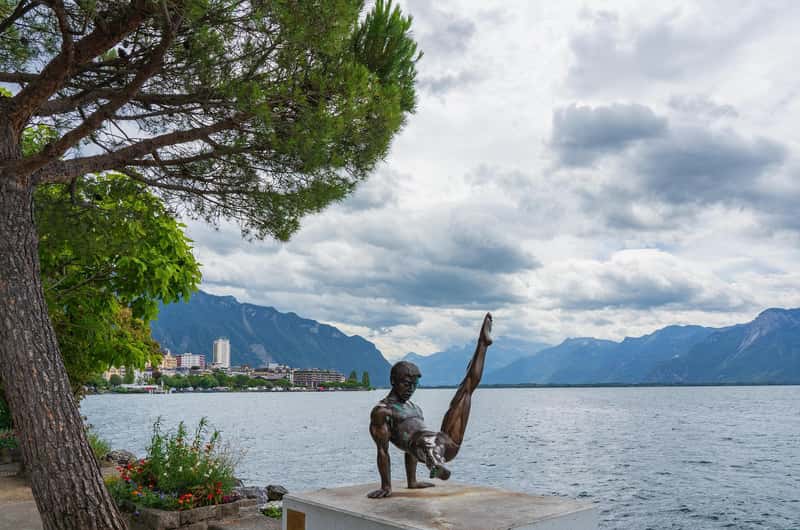 フレディ・マーキュリー像 チケット＆ツアー | ゲットユアガイド