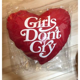 Girls Don't Cry（クッション）のフリマアイテム一覧