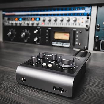 Amazon.com: Audient Audio Interface iD4 MKII, Class A Console