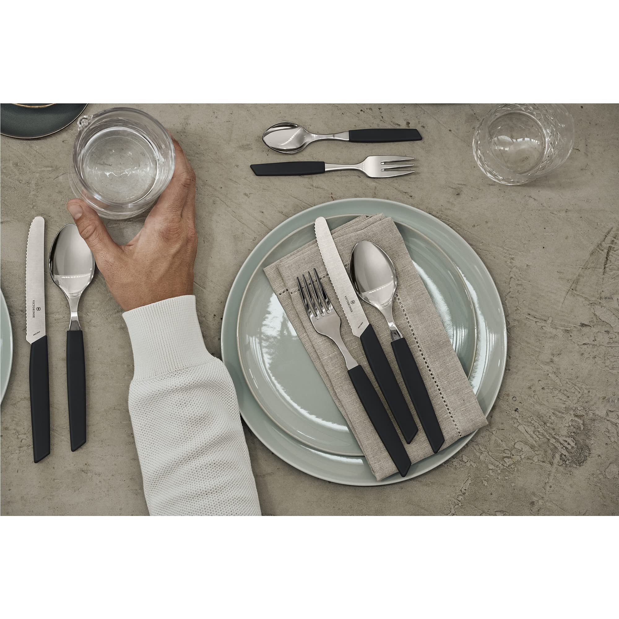 Amazon.co.jp: VICTORINOX(ビクトリノックス) カトラリーセット 食洗機