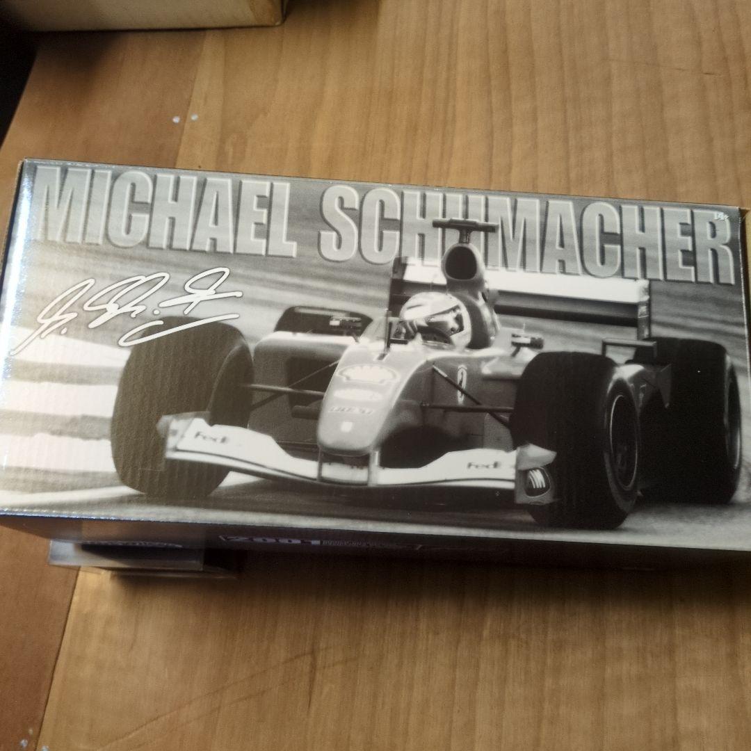 ミハエル・シューマッハ F12001年モデル 落札価格は15億円超え!? 伝説のF1ドライバー“M.シューマッハ”の愛用