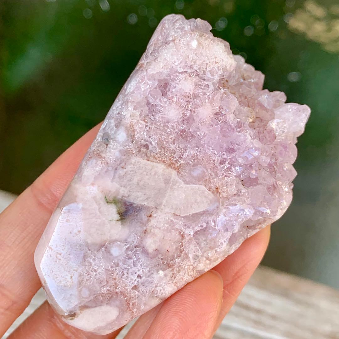 ピンクアメジスト 桜瑪瑙共生 B.ブーケ ブラジル産 天然石 - メルカリ