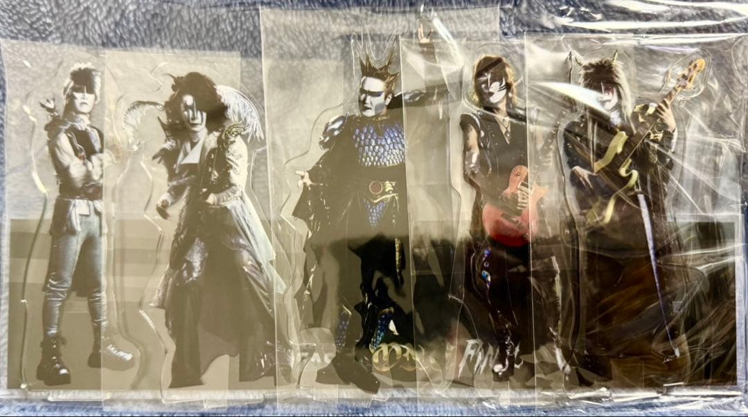 聖飢魔II 地球デビュー40周年 ローソントラベル アクリルスタンド　レア 聖飢魔II40th悪魔物品通販開始 / ｺﾗﾎﾞﾚｰｼｮﾝ悪魔物品：🎧ﾍｯﾄﾞﾌｫﾝ「AQUMA