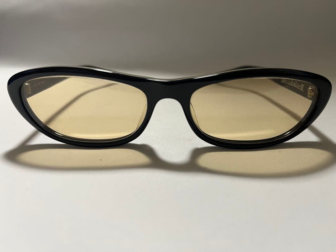 奥田民生×白山眼鏡店Okku'n Roller III 300本限定シリアル刻印 Amazon.co.jp: 白山眼鏡 奥田民生 Wネーム サングラス BORN : おもちゃ