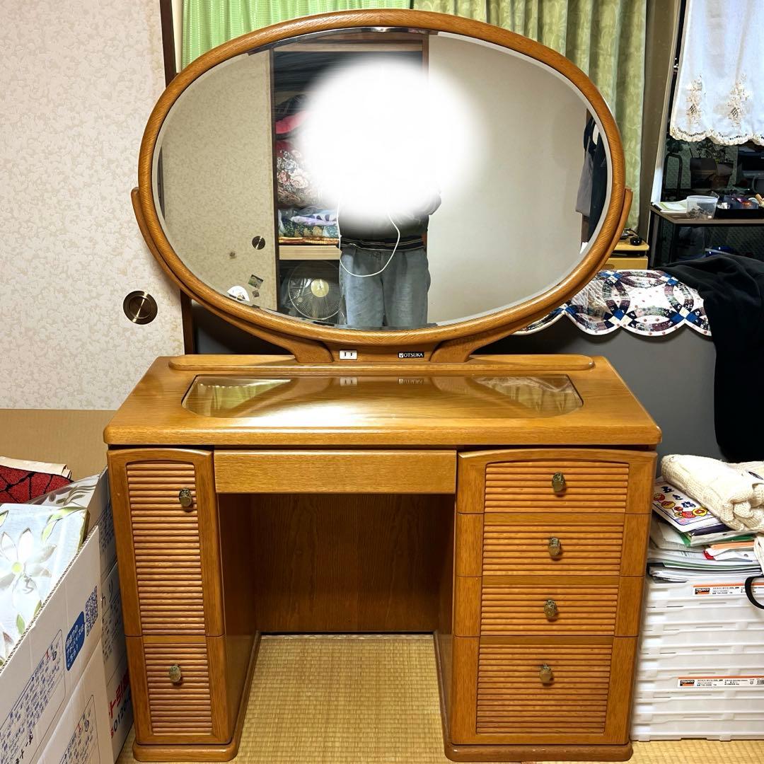 大塚家具　ドレッサー　アンティーク　ブラウン 大塚家具 ドレッサー 「フルール」スツール付 DM(ダークブラウン)色