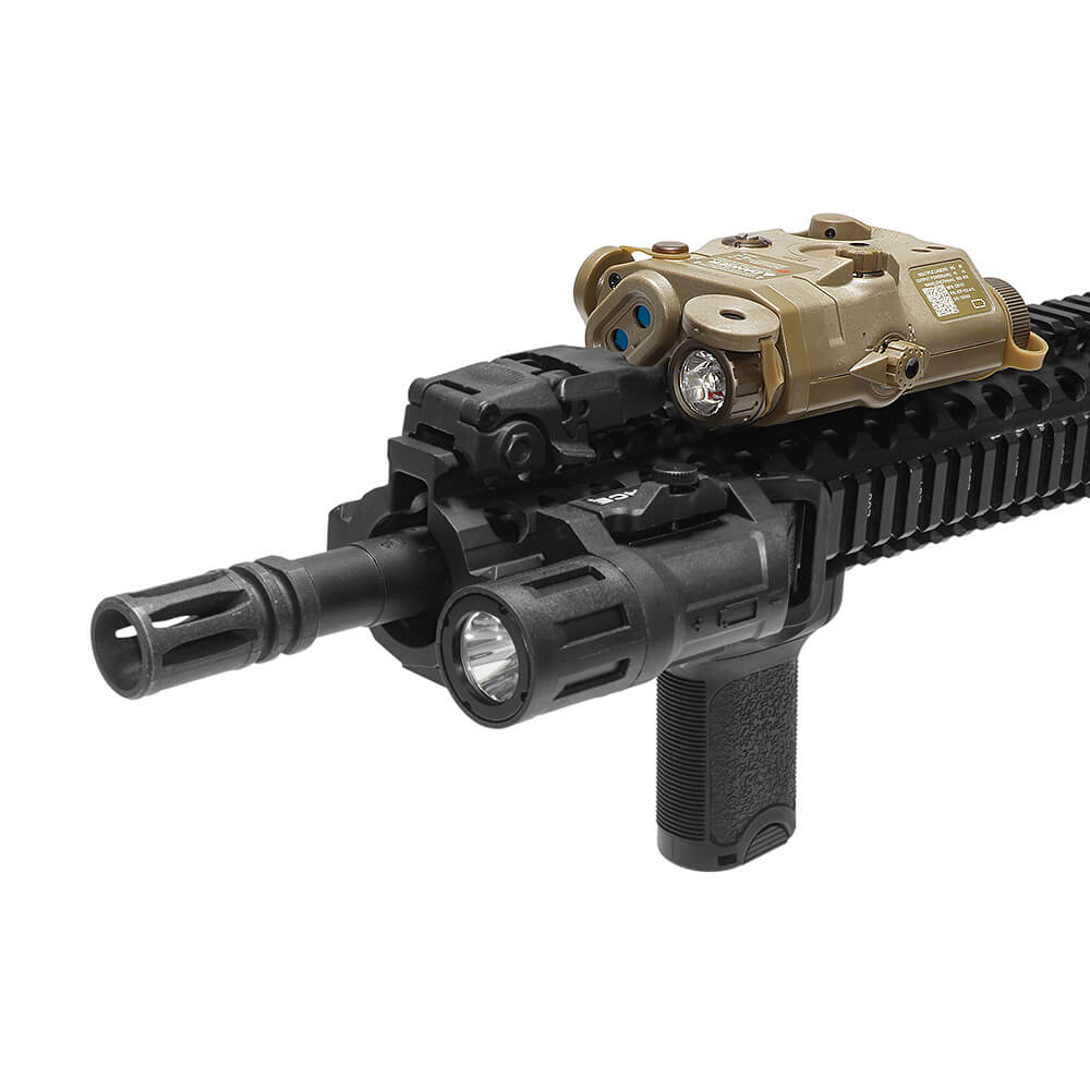 在庫一掃セール 激安]【 WADSN 製 】 20mmレール 対応 INFORCE タイプ