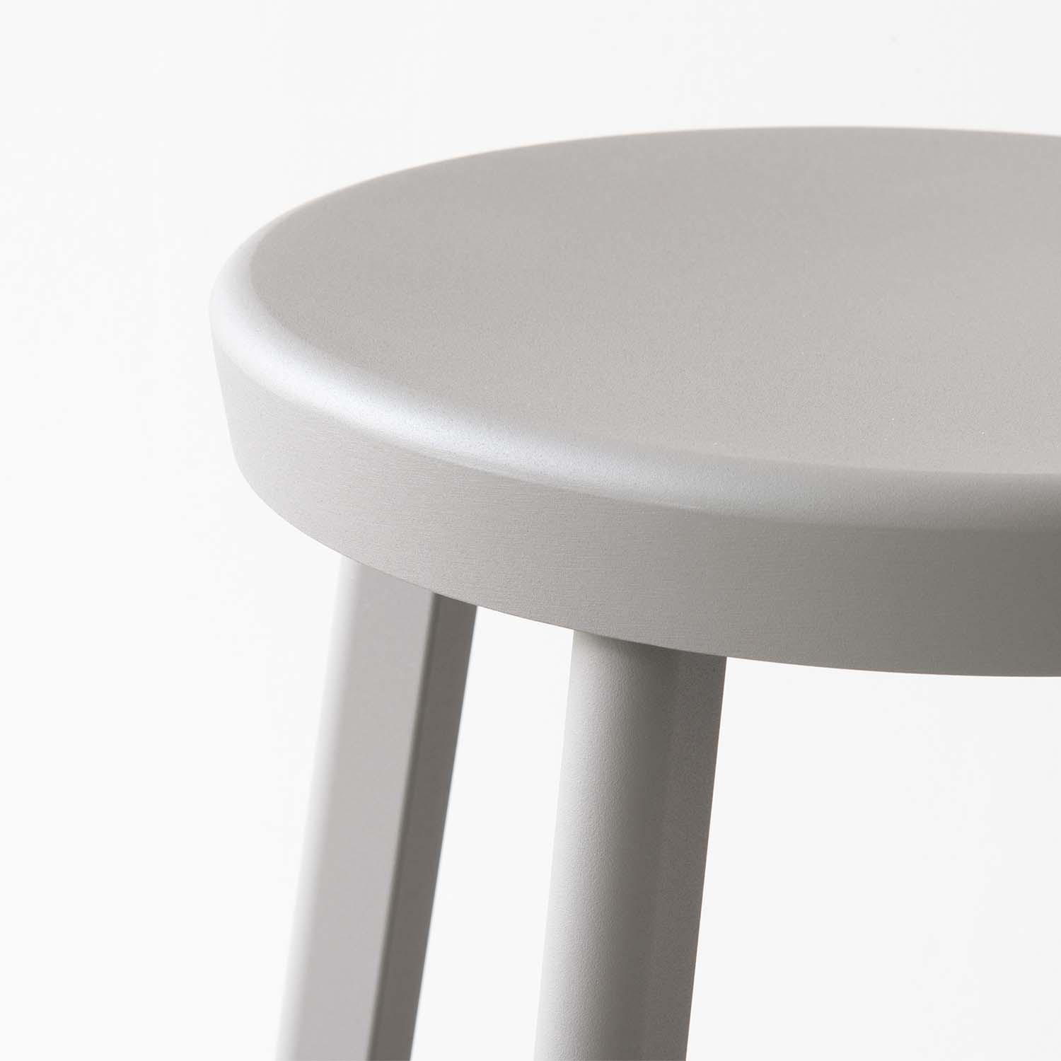 Deja-Vu stool M / MAGIS｜おしゃれな什器の企画・製造・販売 SHOP COPACK