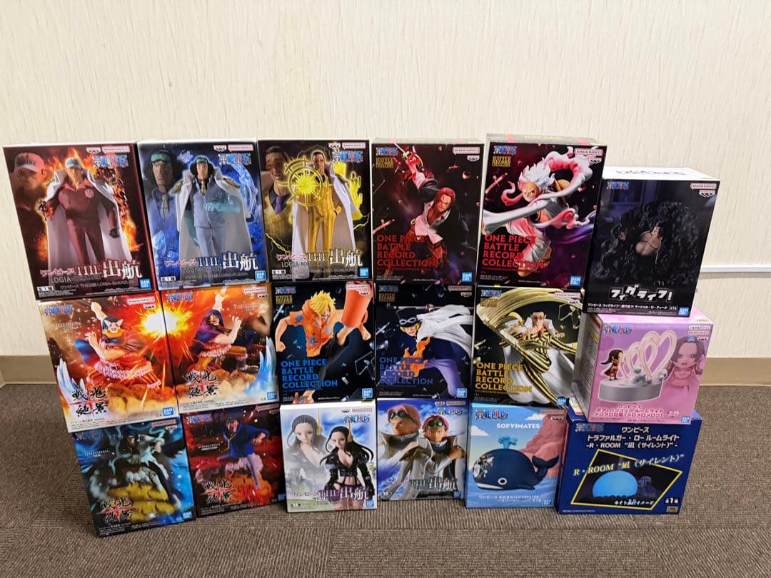 ワンピース フィギュア メガワーコレまとめ売り 23点セット 未開封 ワンピースフィギュア まとめ売り5点セット - メルカリ